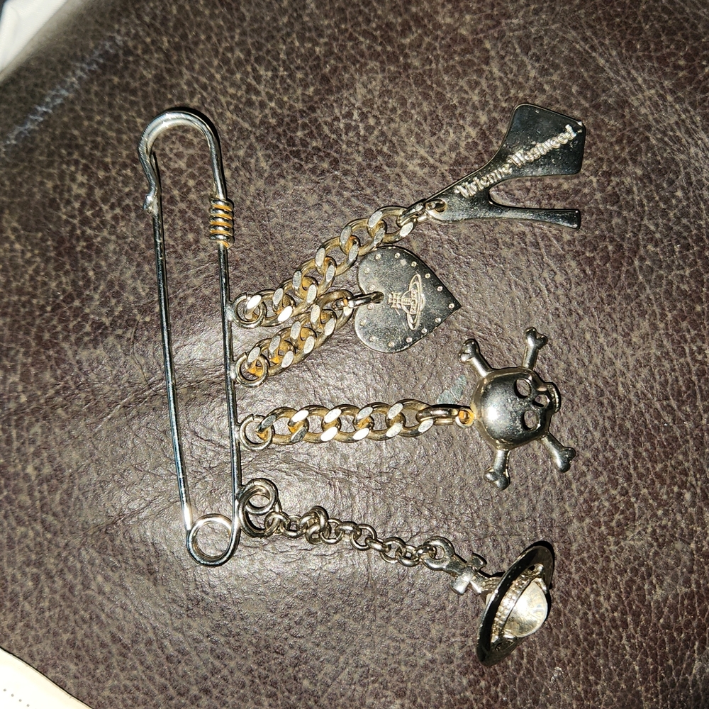Vivienne Westwood Bas Orb Relief Brooch, safety pin..shoe. skull...VGC